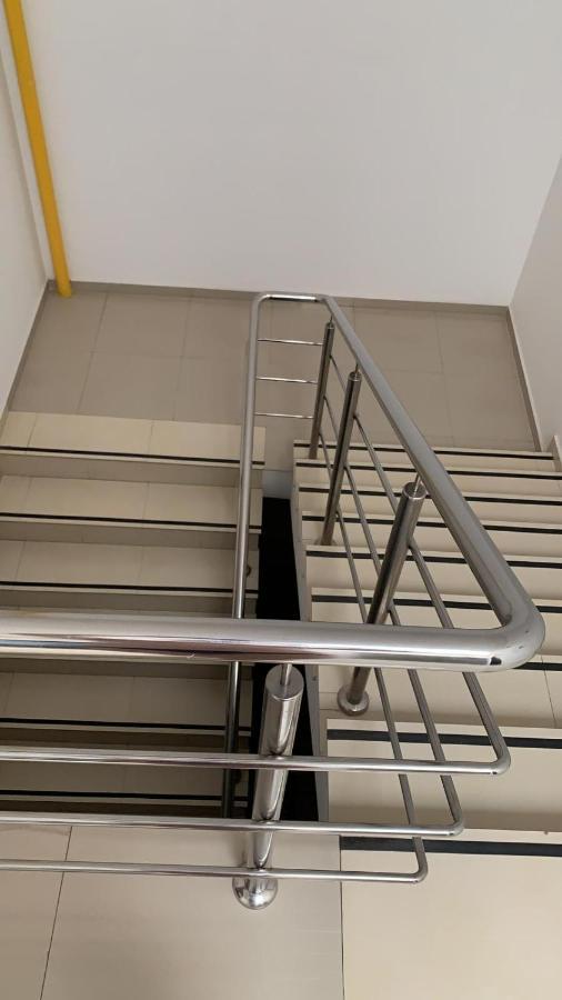 Centru Unirii Luxury Vip Apartament 2 Camere 98 Mp ! Parcare Subterana Privata Incalzita Iarna Si Climatizata Vara Doar Cu Rezervare In Limita Locurilor Disponibile ! Proprietate In Regim Hoteliep - Nu Are Bucatarie ! Bukarest Kültér fotó